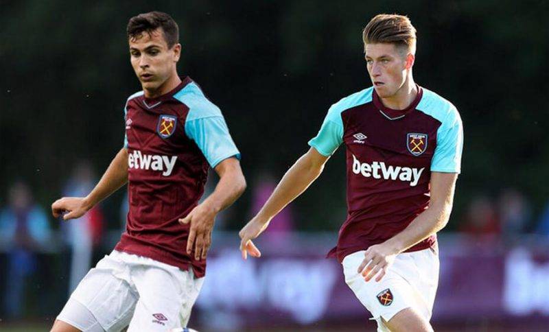 球队中场的 球队中场的